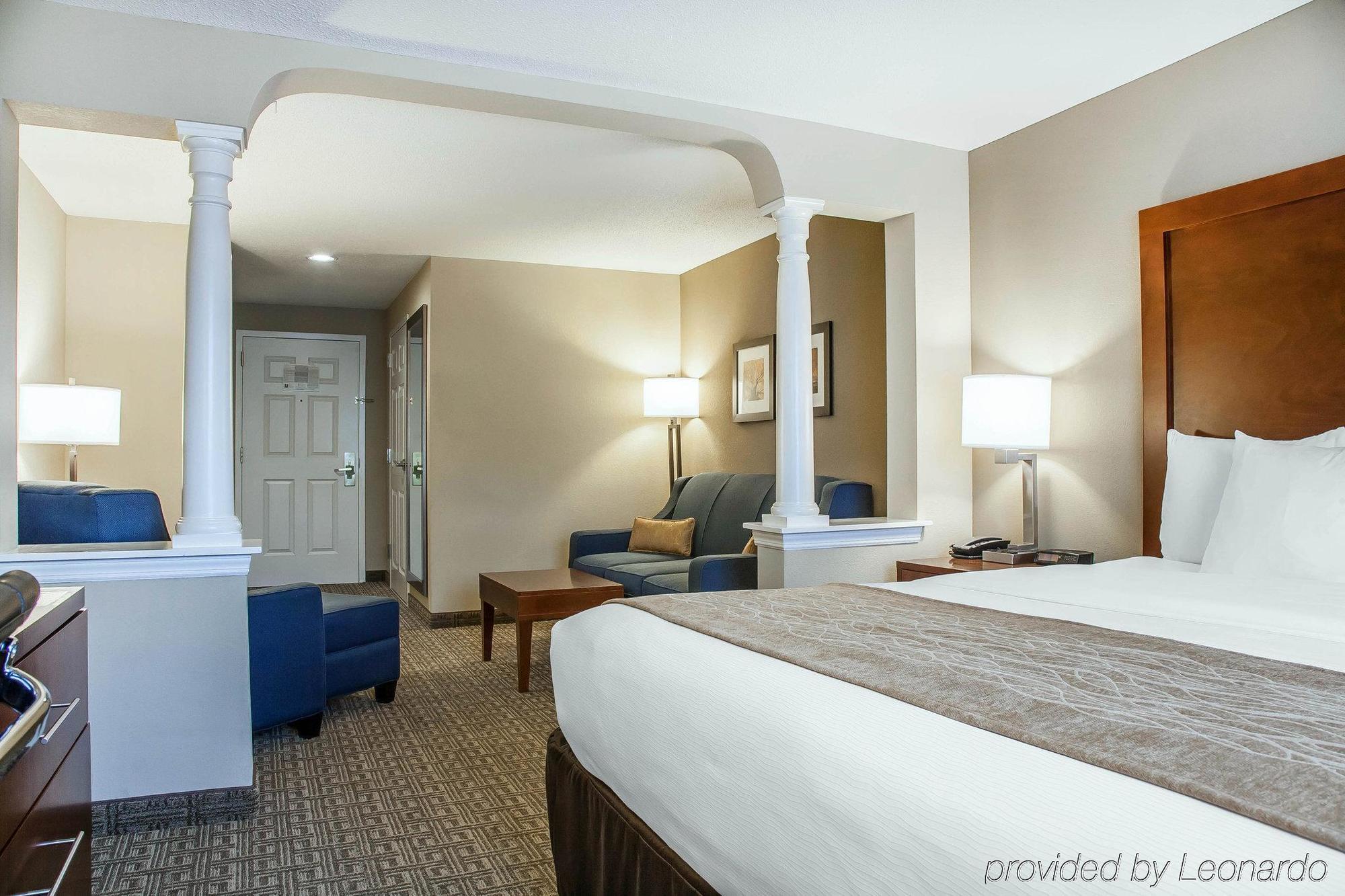 Comfort Inn&Suites Sturbridge-Brimfield Exterior foto
