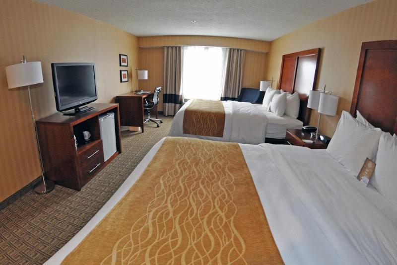 Comfort Inn&Suites Sturbridge-Brimfield Exterior foto