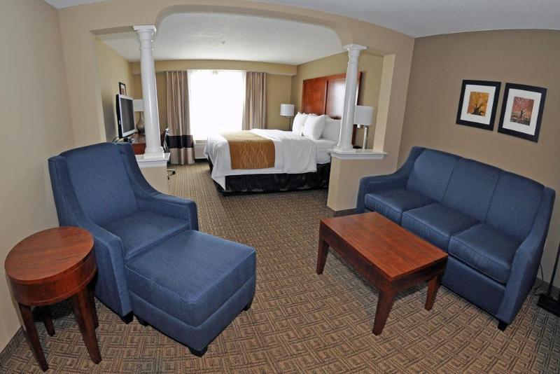 Comfort Inn&Suites Sturbridge-Brimfield Exterior foto